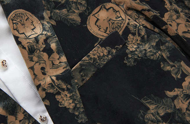 PILAEO Floral Classical Artwork Black Beige Velvet Blazer — view 6
